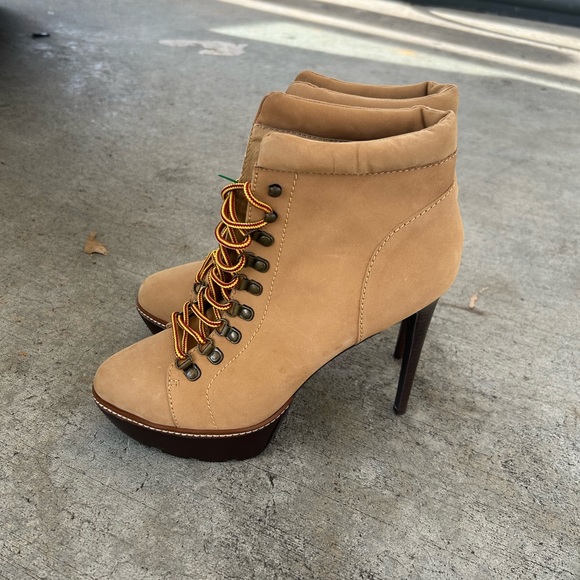 Steve Madden Boot - Picture 3 of 4